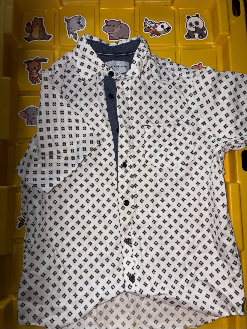 Short-Sleeve White Geometric Print Shirt